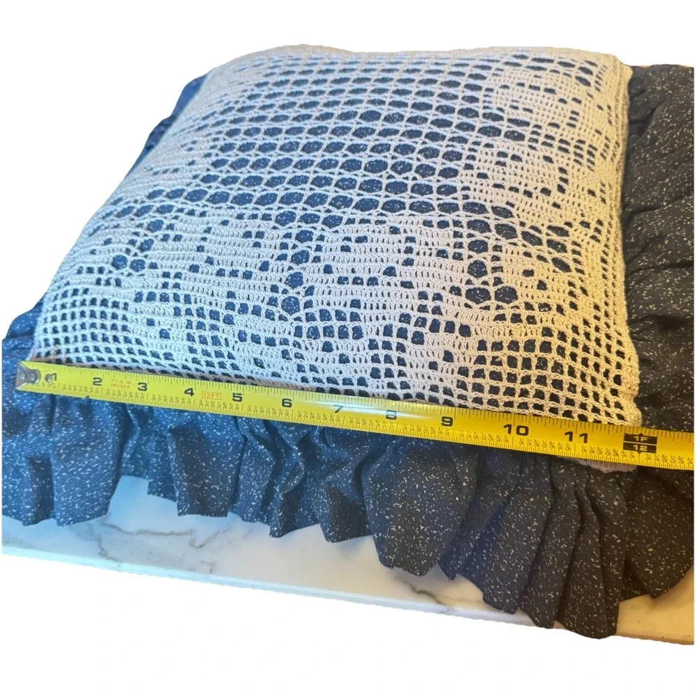 Vintage Handmade Crochet Ruffle Pillow Pair Blue‎ & Patchwork Country Cottage